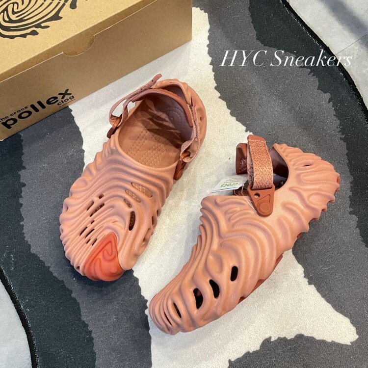 Crocs