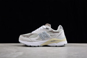 New Balance M990SC3