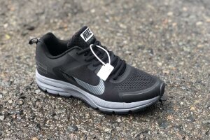 Nike Zoom Structure 17x