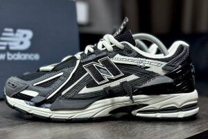 New Balance 1906 (239-21)