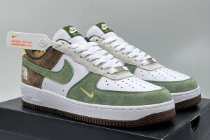 Nike Air Force 1 the North Face Gucci