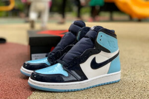 Nike Air Jordan 1
